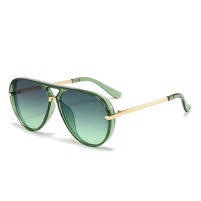Luxe Aura Aviator Sunglasses