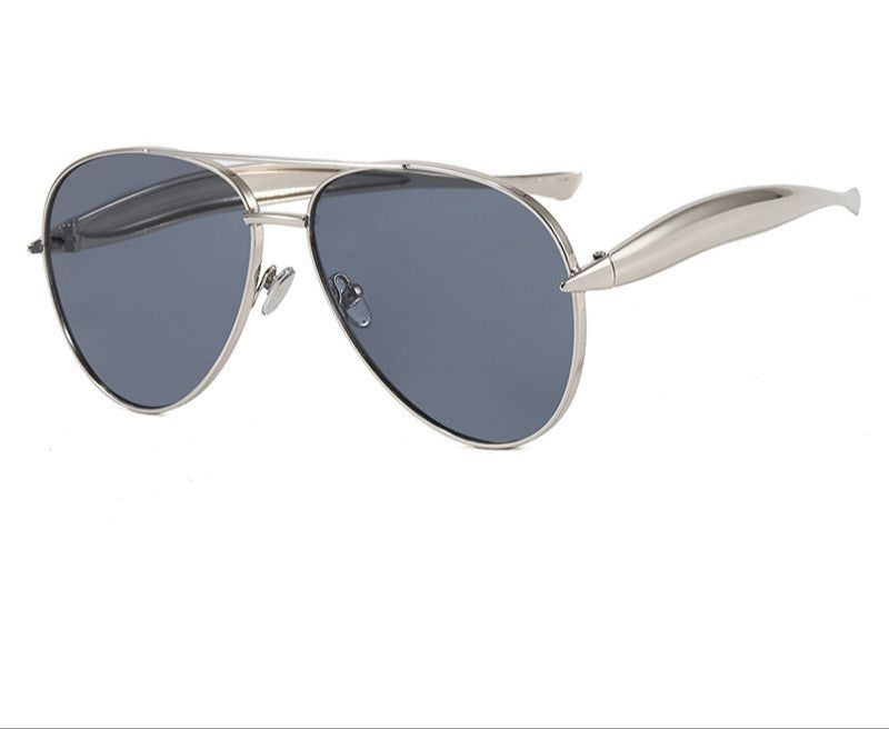 Luxe Classic Aviator Sunglasses